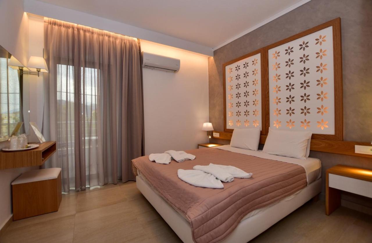 Hotel Aghas Paleochora Kültér fotó